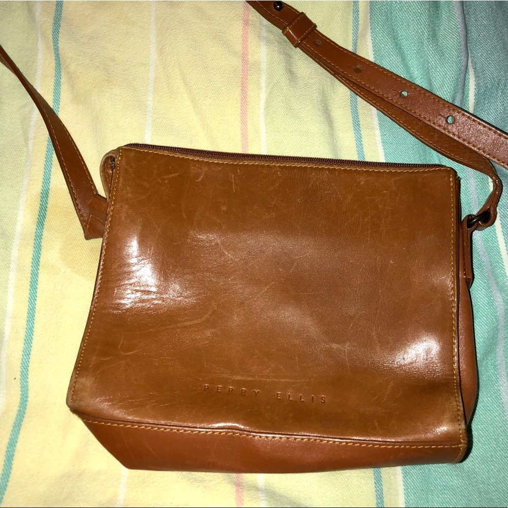 Perry Ellis leather crossbody purse